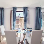 アパート La Balconada De - Parking Gratis - 2 *